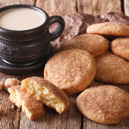 Snickerdoodle Candle | 8oz Wood Wick | Cinnamon & Vanilla Scented | Cozy Home Aroma